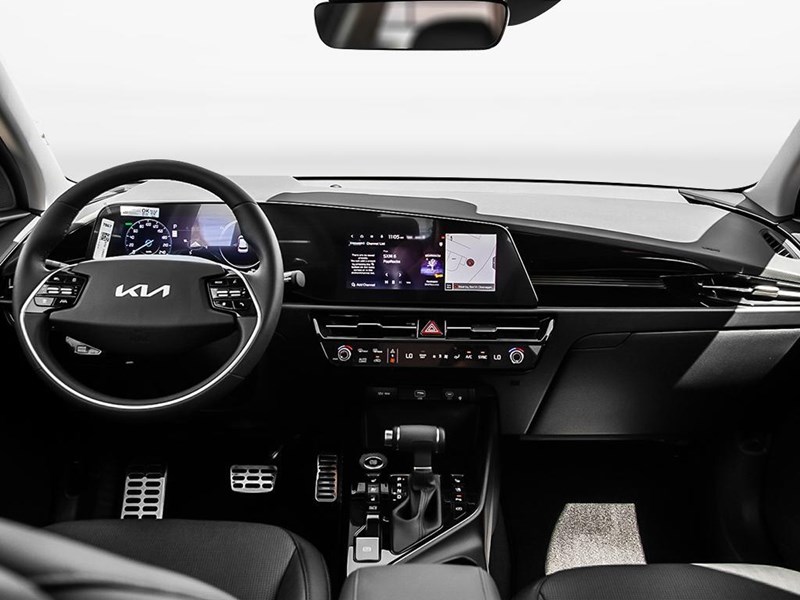 2026 Kia Niro SX