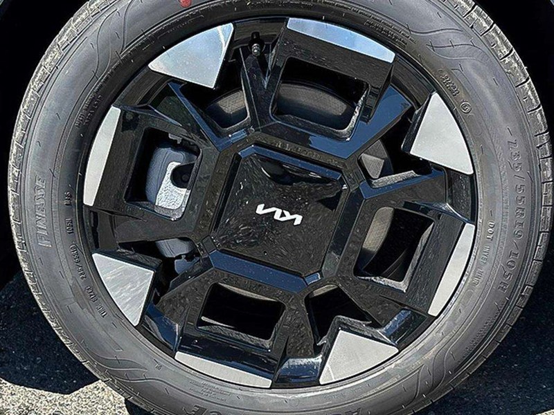 2026 Kia Carnival EX+