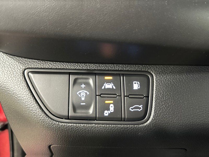 2019 Genesis G70 3.3T Dynamic / WINTER TIRES ON ALLOYS INCLUDED