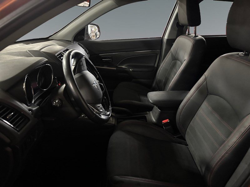 2023 Mitsubishi RVR GT AWC
