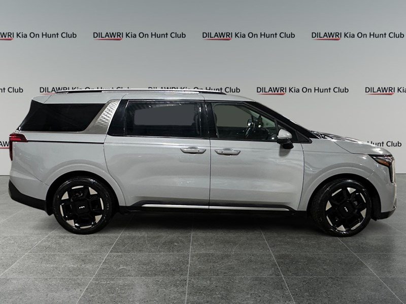 2025 Kia Carnival EX FWD