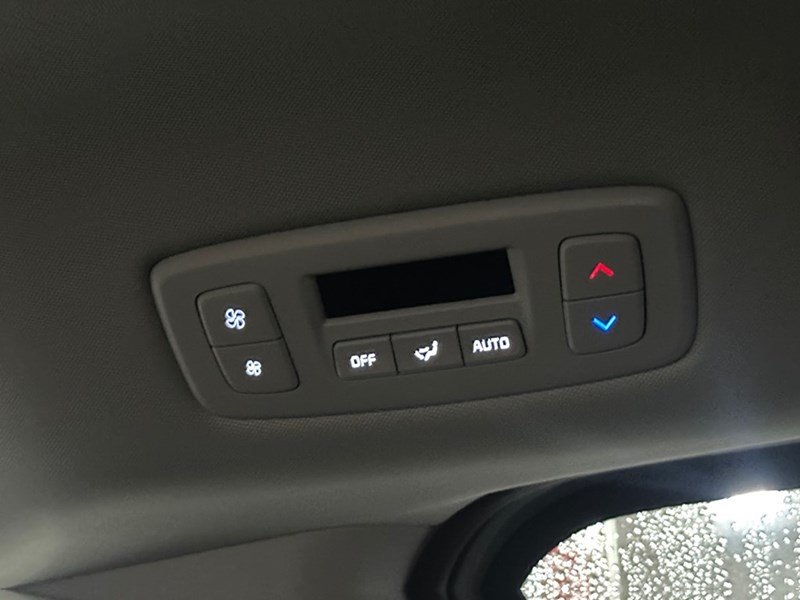 2025 Kia Carnival EX FWD