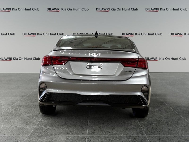 2022 Kia Forte GT-Line IVT