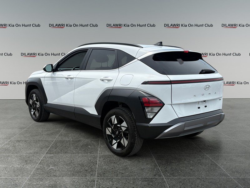 2025 Hyundai Kona Trend I AWD I CAR PLAY I  LEATHER  I ROOFI