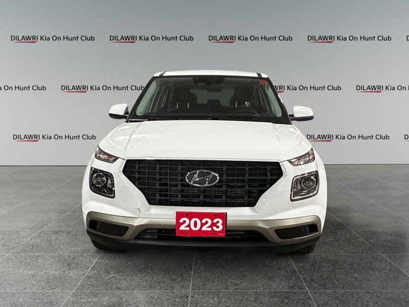 2023 Hyundai Venue ESSENTIAL I  CAR PLAY I HEATED SEATS