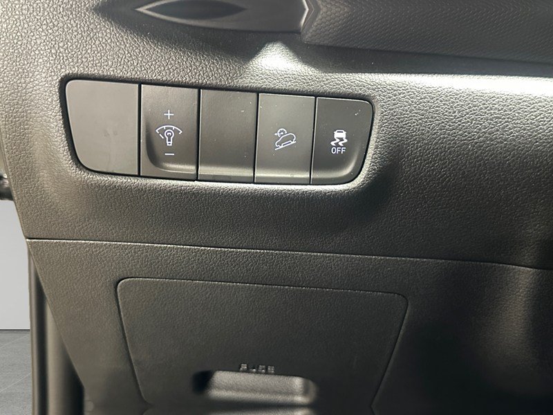 2023 Hyundai Kona 2.0L Preferred Sun & Leather Package