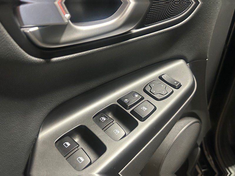 2023 Hyundai Kona 2.0L Preferred Sun & Leather Package