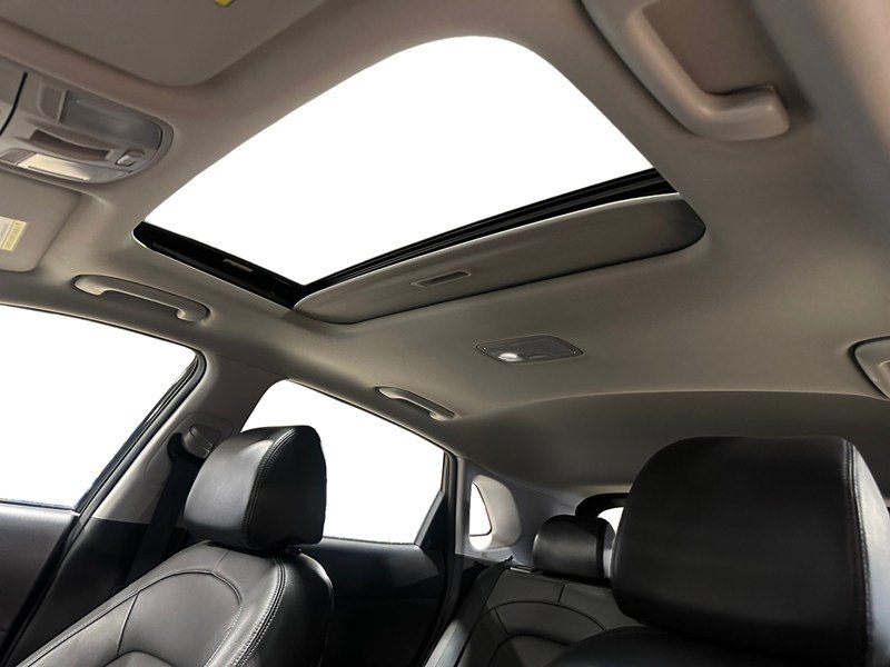2023 Hyundai Kona 2.0L Preferred Sun & Leather Package