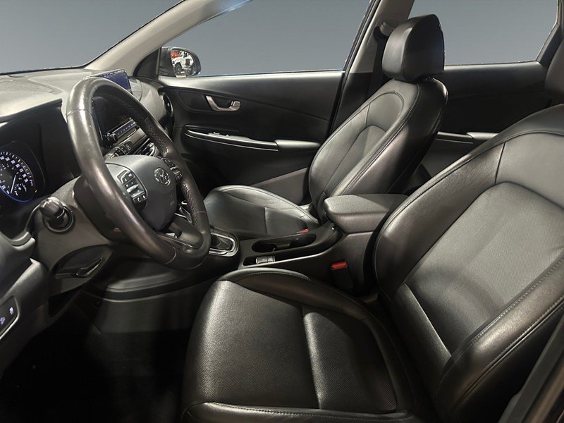 2023 Hyundai Kona 2.0L Preferred Sun & Leather Package