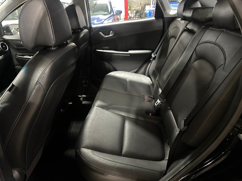 2023 Hyundai Kona 2.0L Preferred Sun & Leather Package