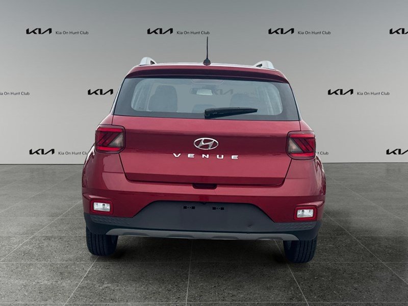 2023 Hyundai Venue Preferred IVT