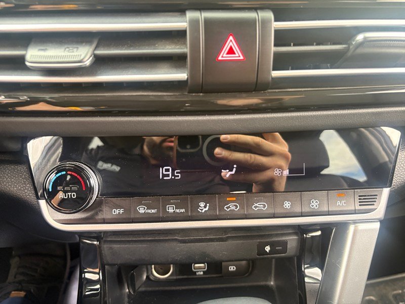 2023 Kia Seltos SX Turbo AWD-OFF LEASE- HEADS UP DISPLY-LEATHER-