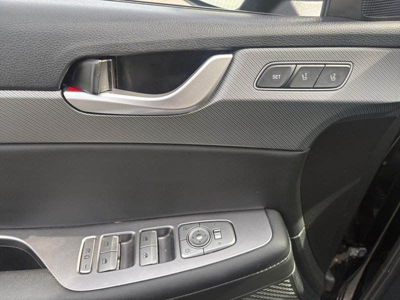 2023 Hyundai Palisade Urban 7-Pass / OFF  LEASE / BLIND SPOT/LANE KEEP