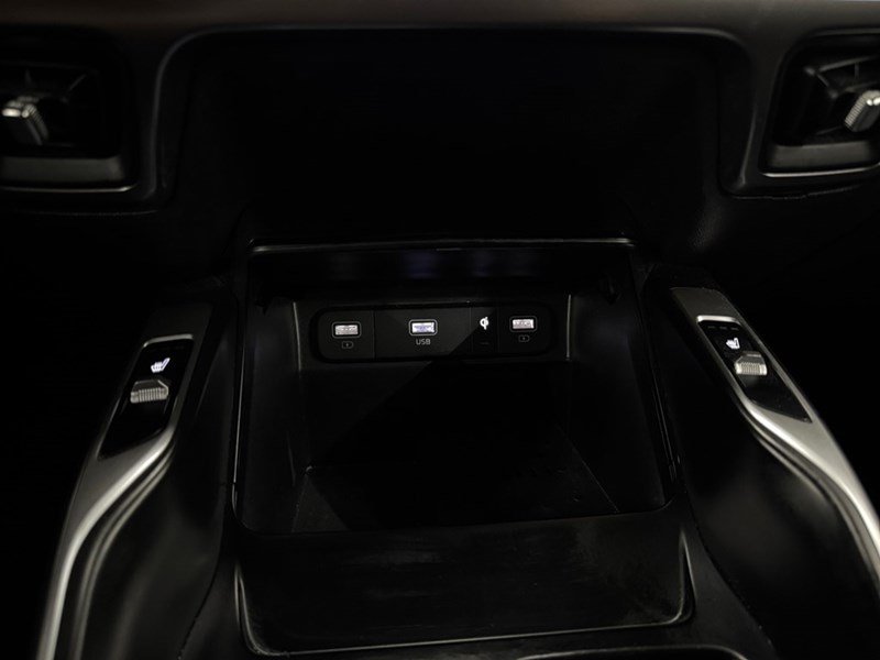 2023 Kia Sorento LX Premium AWD