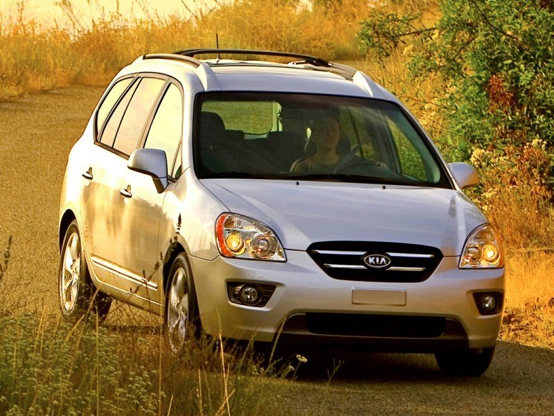 2012 Kia Rondo LX 5-Seater (A4) OEM Shot 2
