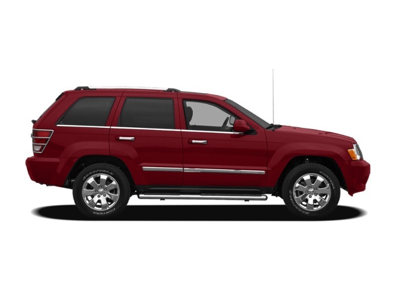 2010 Jeep Grand Cherokee Limited Exterior Shot 11