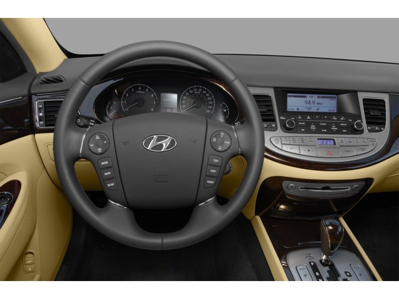 Ottawa S Used 2011 Hyundai Genesis 4 6 Technology Ready To