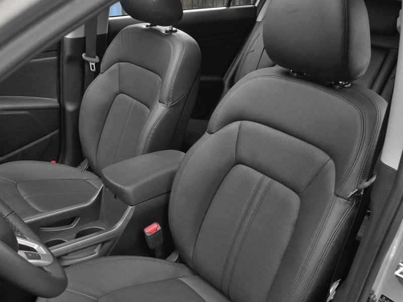 2012 Kia Sportage LX (A6) OEM Shot 5