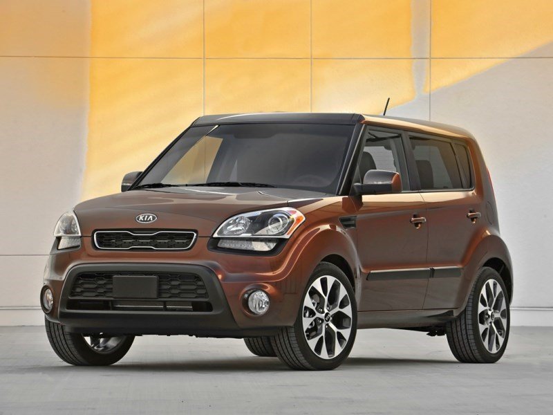 2013 Kia Soul 1.6L (M6) OEM Shot 1