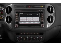 2013 Volkswagen Tiguan 4dr Auto Trendline 4Motion Interior Shot 2