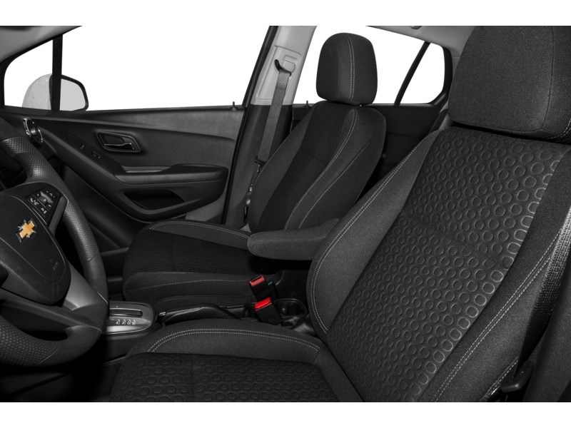 2015 Chevrolet Trax LS Interior Shot 5