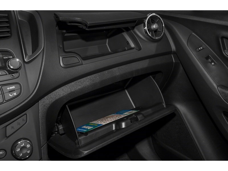 2015 Chevrolet Trax LS Interior Shot 4