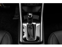 2013 Hyundai Elantra GT GL (M6) Exterior Shot 9