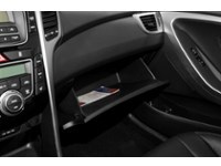 2013 Hyundai Elantra GT GL (M6) Interior Shot 4