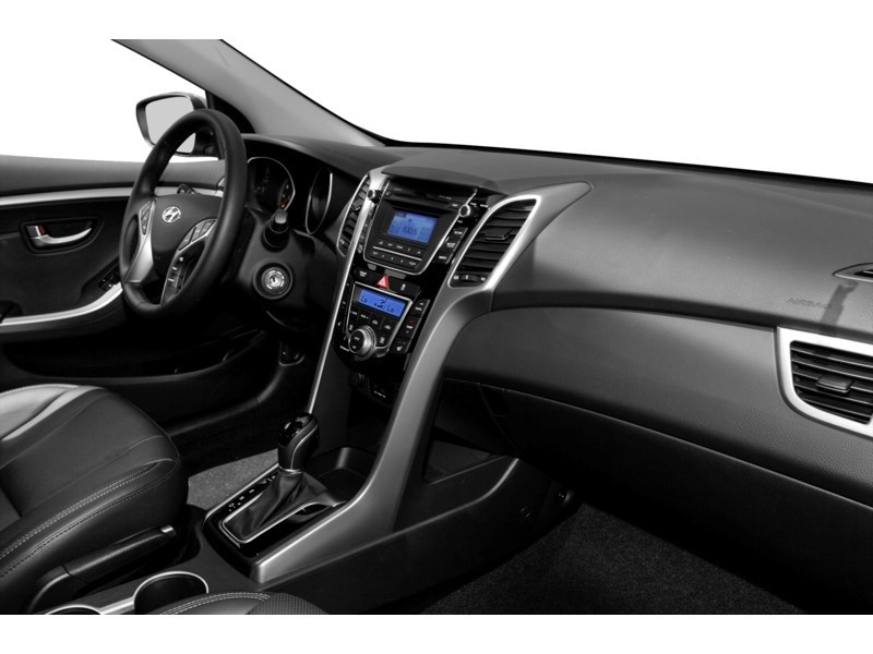 2014 Hyundai Elantra GT GL (A6) Interior Shot 1