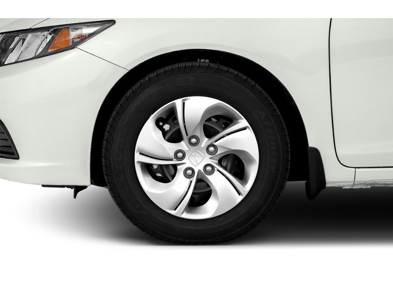 2014 Honda Civic LX (M5) Exterior Shot 5