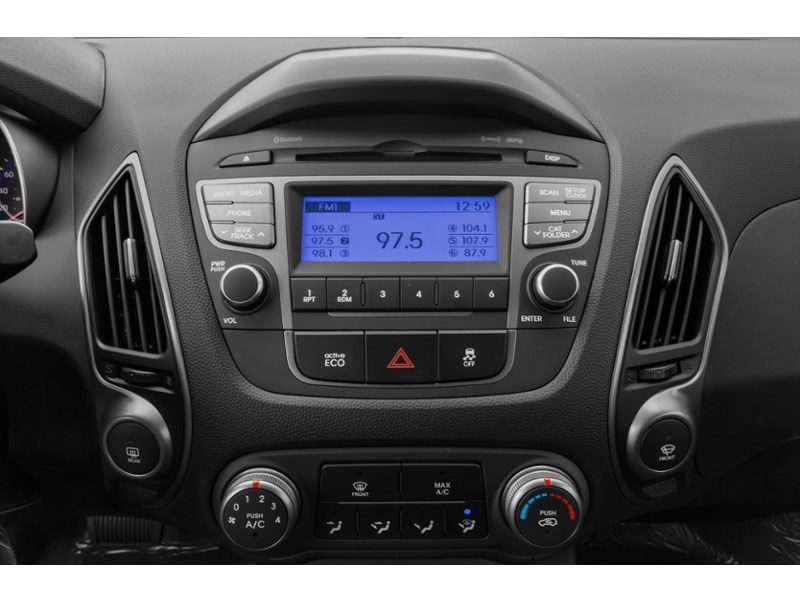 2014 Hyundai Tucson GL (A6) Interior Shot 2