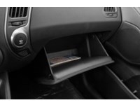 2014 Hyundai Tucson GL (A6) Interior Shot 4