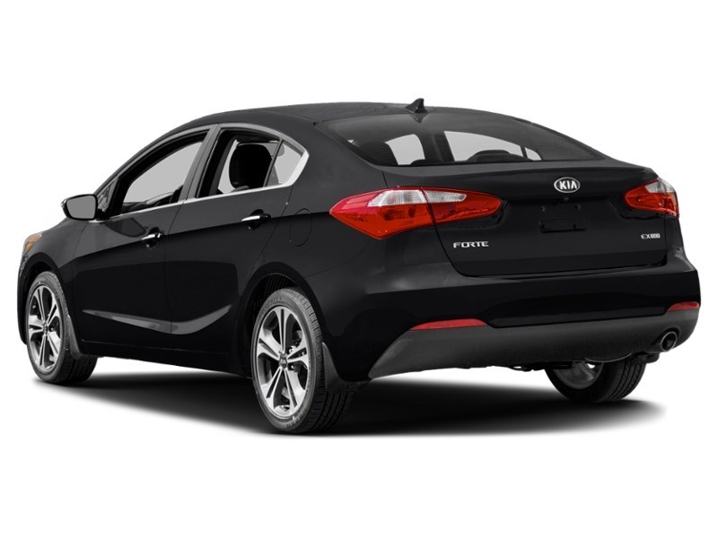 2016 Kia Forte 2.0L EX (A6) Exterior Shot 10