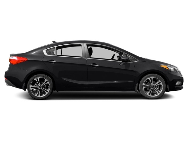 2016 Kia Forte 2.0L EX (A6) Exterior Shot 11