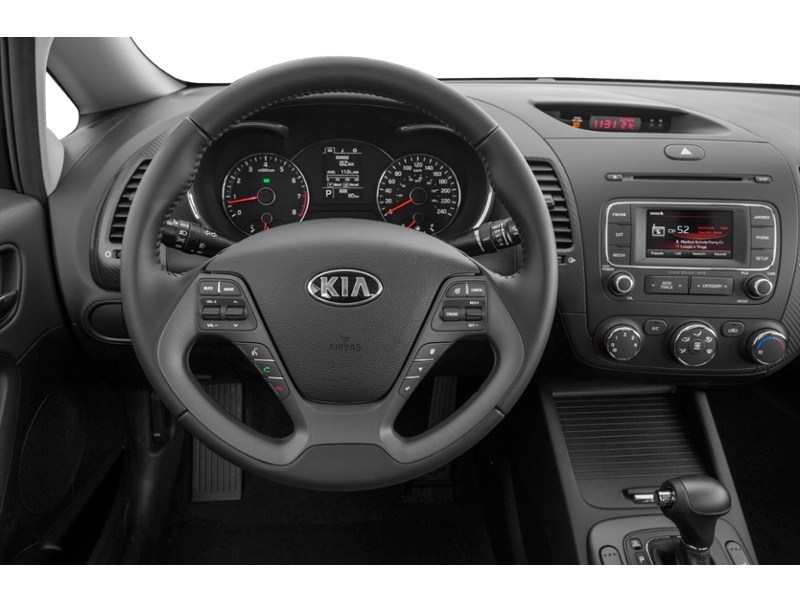 2016 Kia Forte 2.0L EX (A6) Interior Shot 3