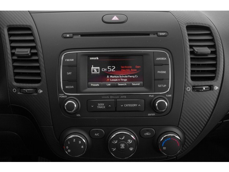 2016 Kia Forte 2.0L EX (A6) Interior Shot 2