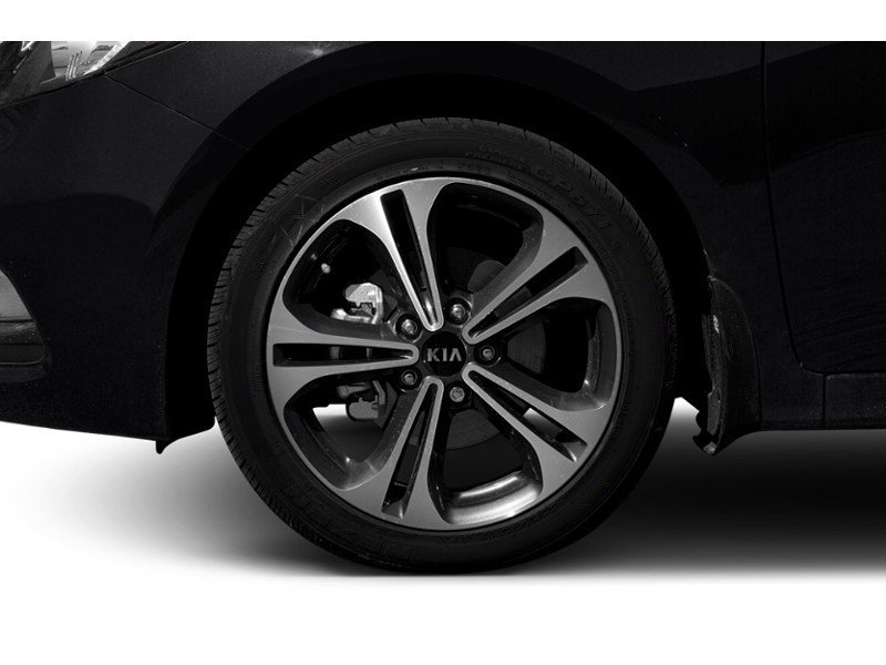 2016 Kia Forte 2.0L EX (A6) Exterior Shot 5