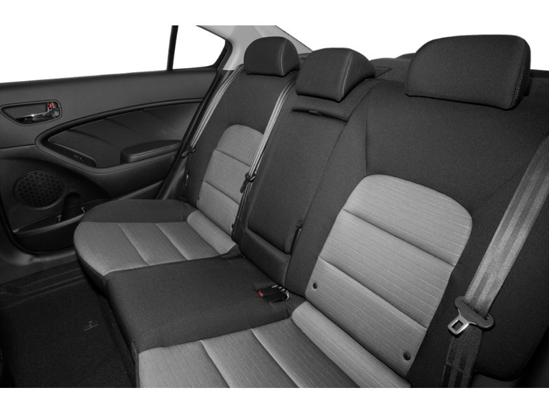 2016 Kia Forte 2.0L EX (A6) Interior Shot 6