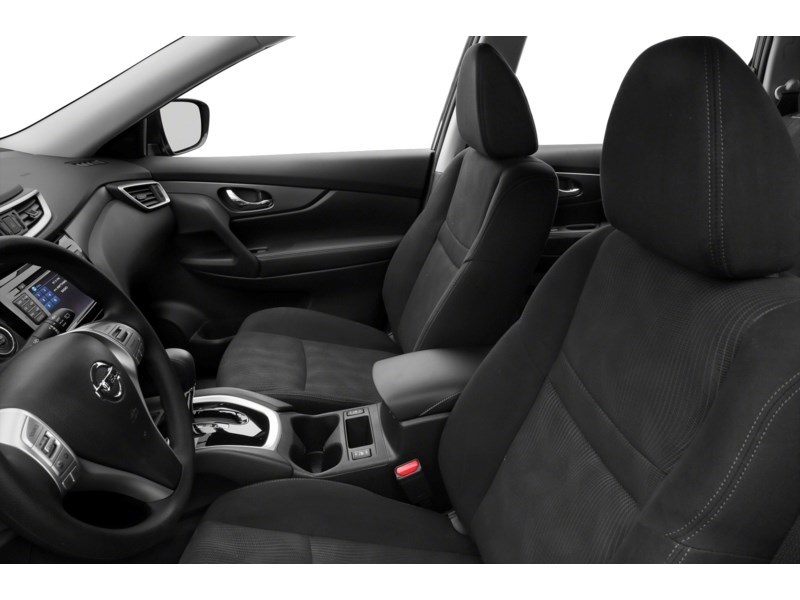 2014 Nissan Rogue S Interior Shot 5
