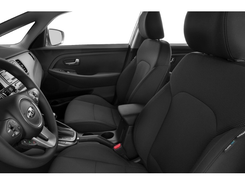 2015 Kia Rondo LX 5-Seater (A6) Interior Shot 5