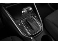 2015 Kia Rondo LX 5-Seater (A6) Exterior Shot 12