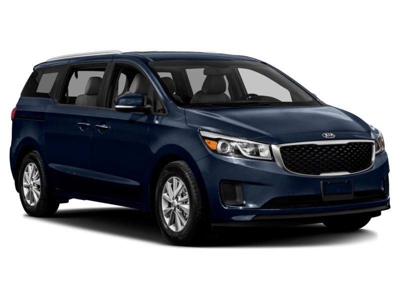 2016 Kia Sedona LX Exterior Shot 9