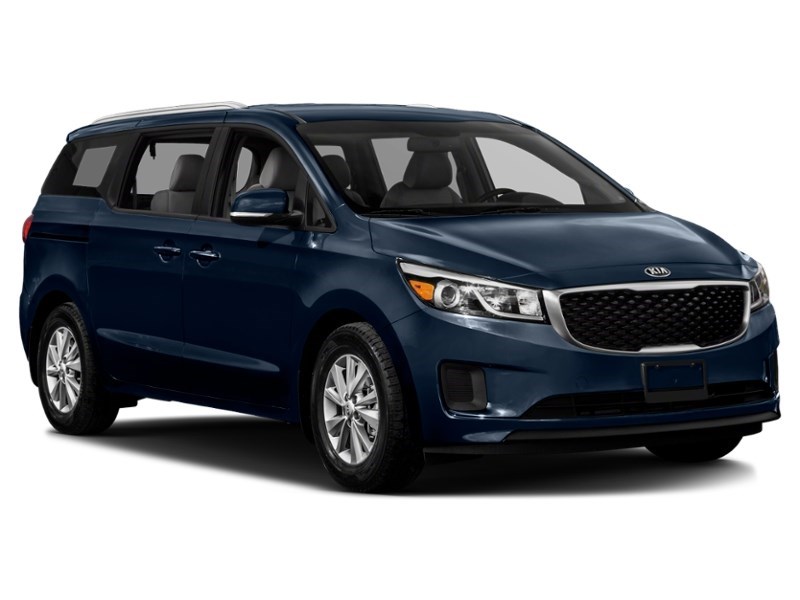 2017 Kia Sedona LX Exterior Shot 9