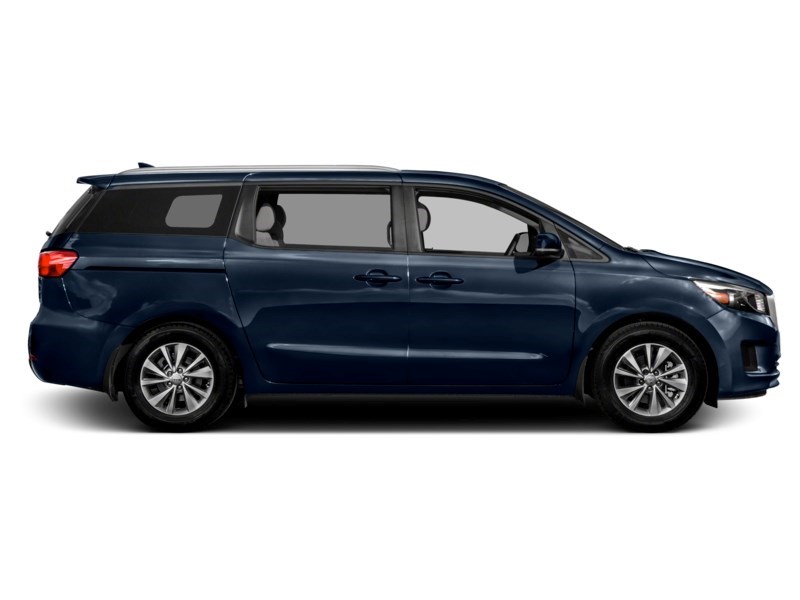 2016 Kia Sedona LX Exterior Shot 11