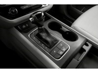 2016 Kia Sedona LX Exterior Shot 12