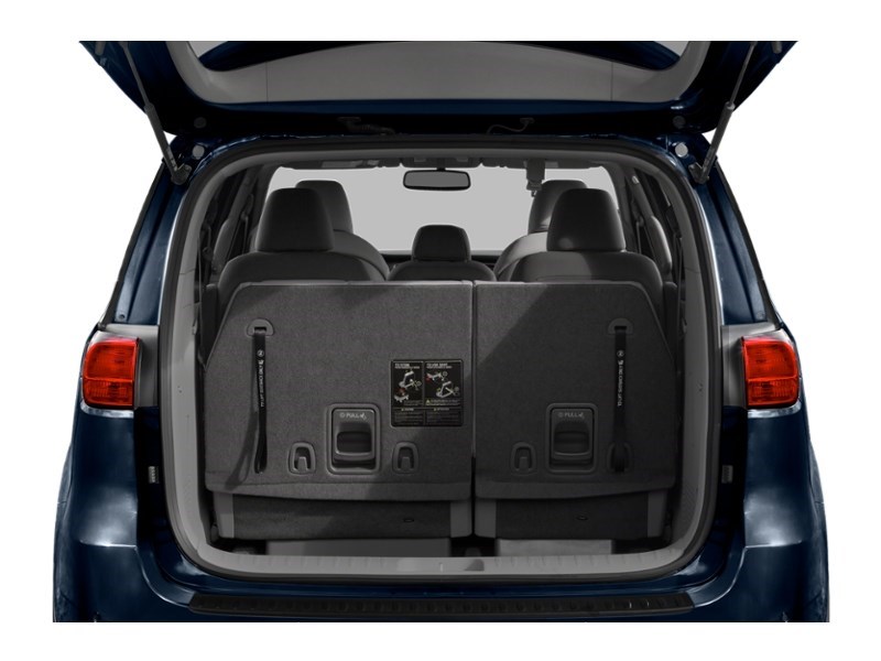 2017 Kia Sedona LX Exterior Shot 4