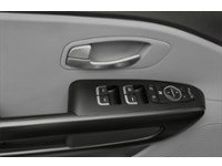 2017 Kia Sedona LX+ Exterior Shot 14