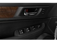 2016 Subaru Outback 2.5i Limited Package (CVT) Exterior Shot 14