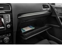 2016 Volkswagen Golf Sportwagon 1.8 TSI Trendline (M5) Interior Shot 4