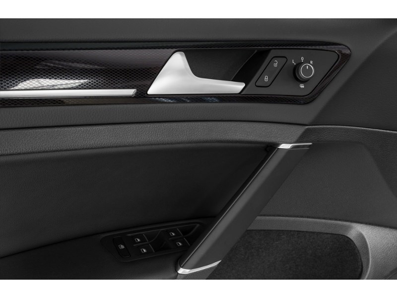 2016 Volkswagen Golf Sportwagon 1.8 TSI Trendline (M5) Exterior Shot 14